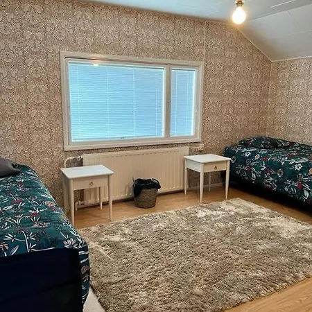 Vuokraa Talo Haapavedeltae Kuudelle *