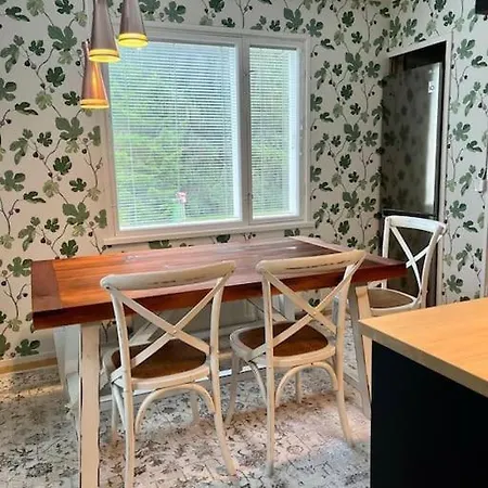 Dom wakacyjny Vuokraa Talo Haapavedeltae Kuudelle *